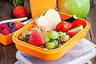 Time Saving Tips for Packing Healthy Lunches 